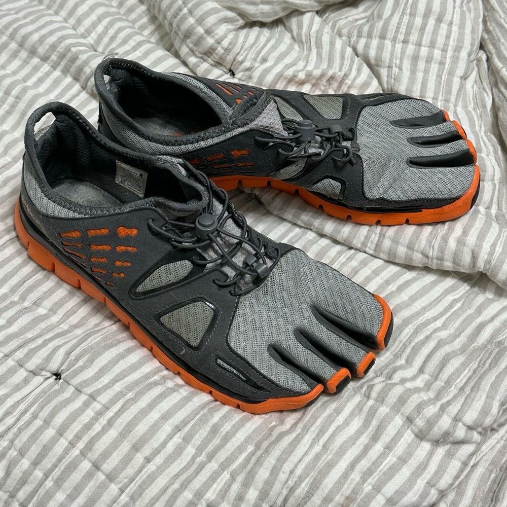 Fila water shoes